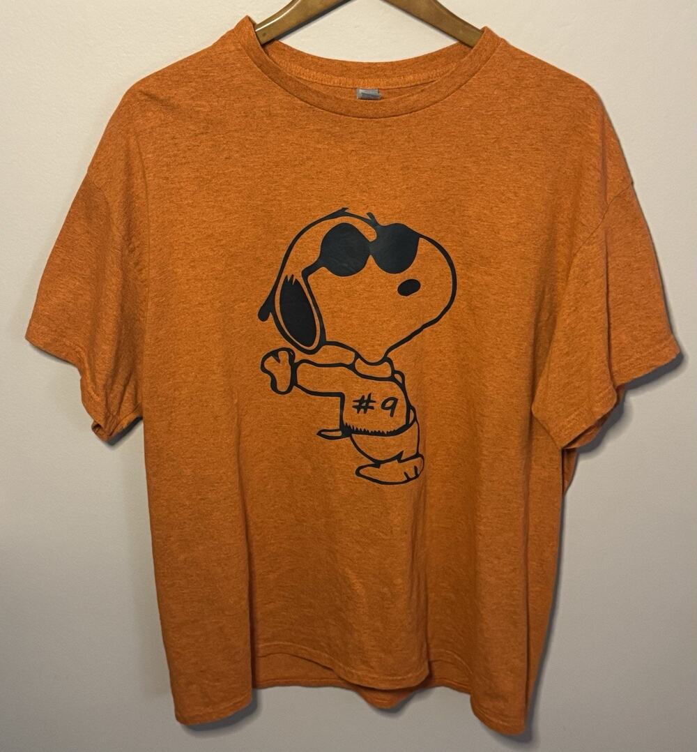 Peanuts Snoopy Joe Cool T Shirt XL #9 Joe Burrow Bengals